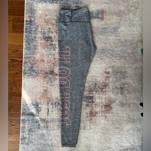 Nike Gray “Just Do It” Leggings with Pink Logo